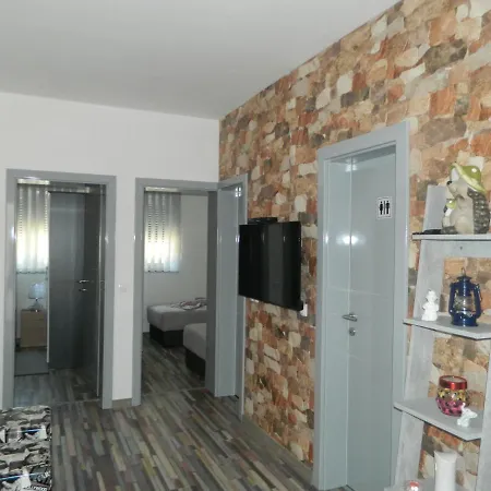 Apartment Ruby